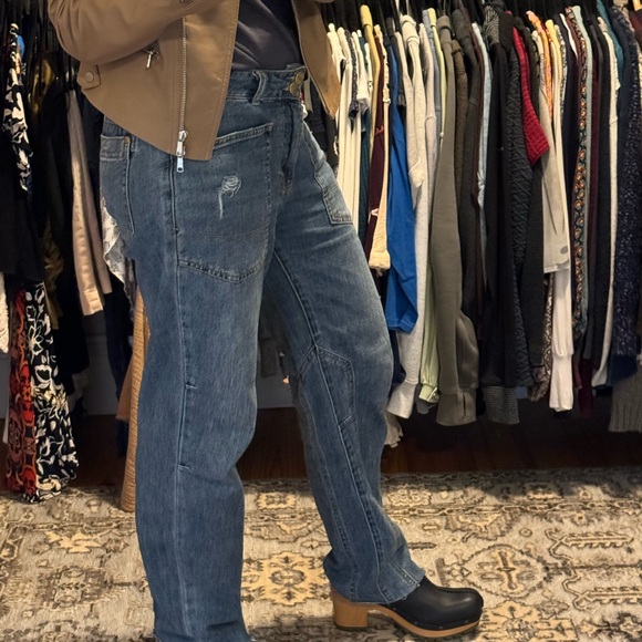 UGG Lani clogs size 7 - Picture 8 of 8